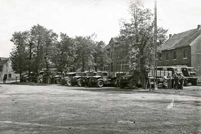 Markusplatz in Mausbach, 1945